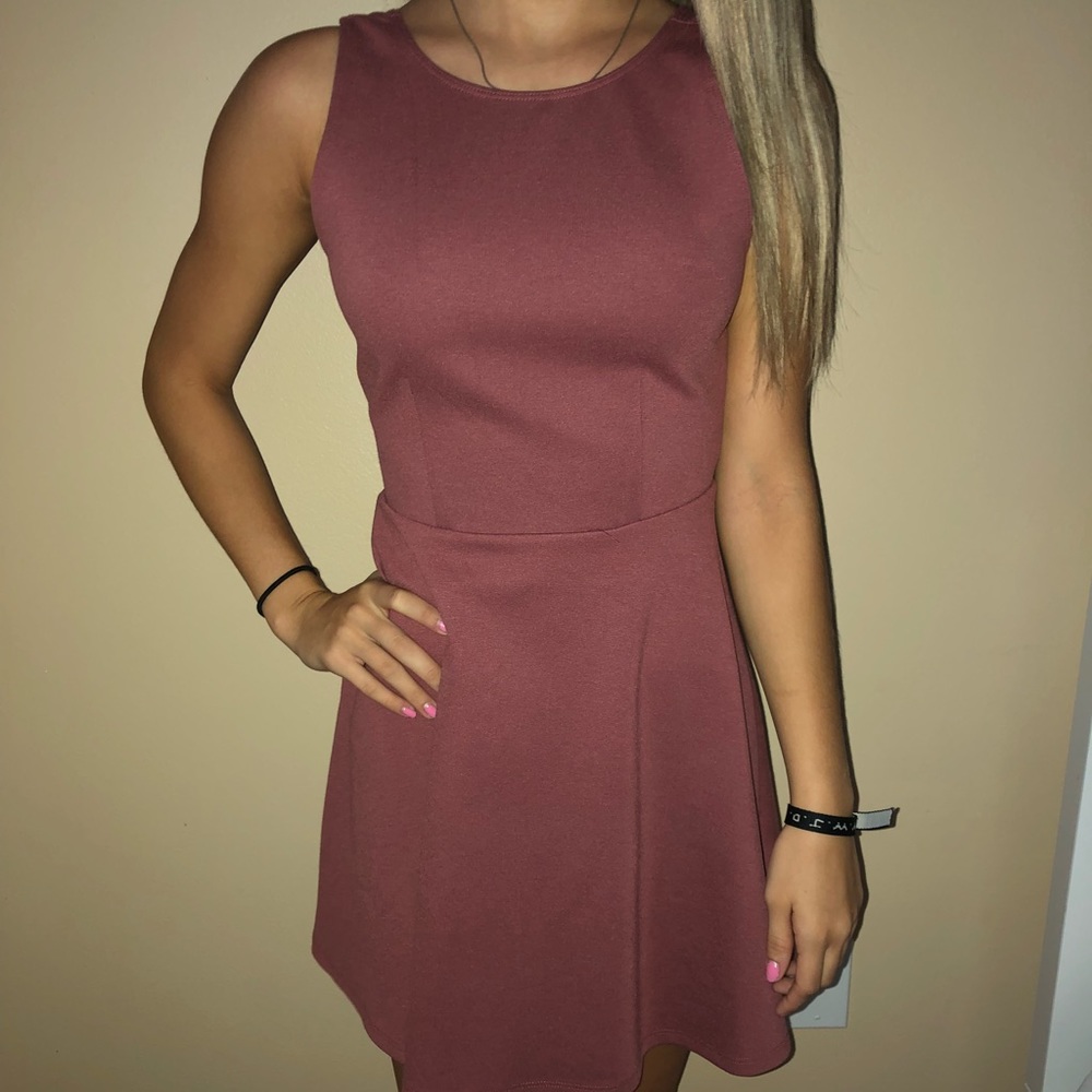Mauve backless dress
